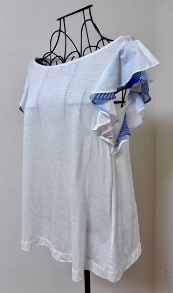 バーバリーブルーレーベルクレストブリッジ 袖フリルカットソー ブルー 38(M)