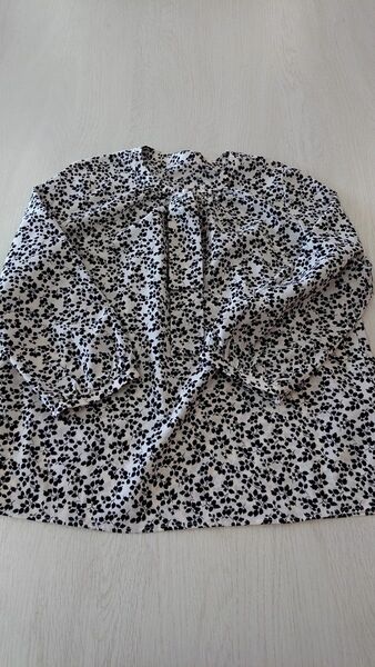 美品 ドレスキップ ボウタイ シャツ ブラウス 柄 Lカジュアルオフィス 七分袖 ワールド シワになりにくい 使いやすい