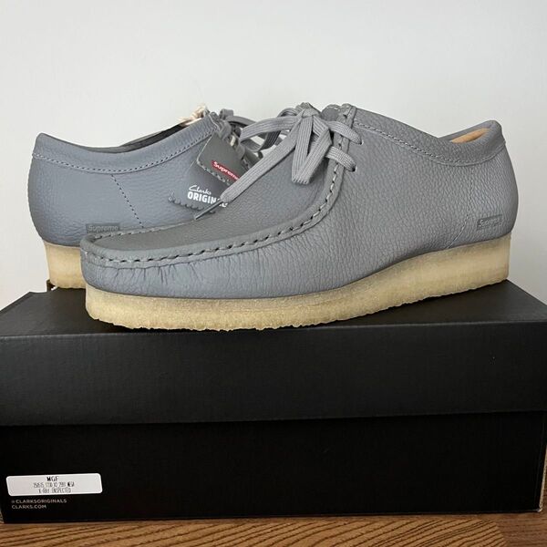 Supreme Clarks Reflective Wallabee 25ss