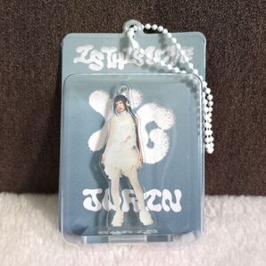 XG IS THIS LOVE ジュリン JURIN アクリルスタンド チャーム