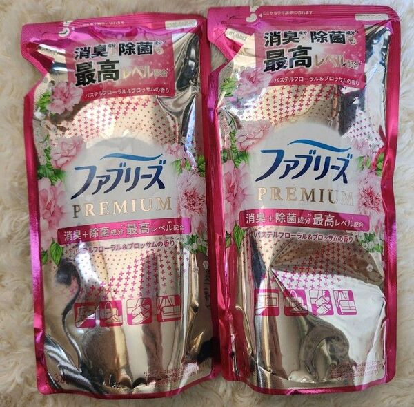 ファブリーズ 布用 W除菌+消臭 プレミアム パステルフローラル&ブロッサムの香り つめかえ用 320ml×2