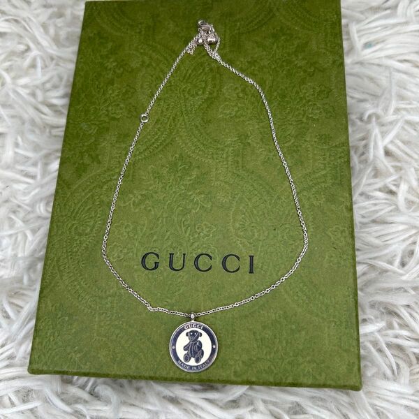 GUCCI ネックレス クマ シルバー くま ロゴ グッチ