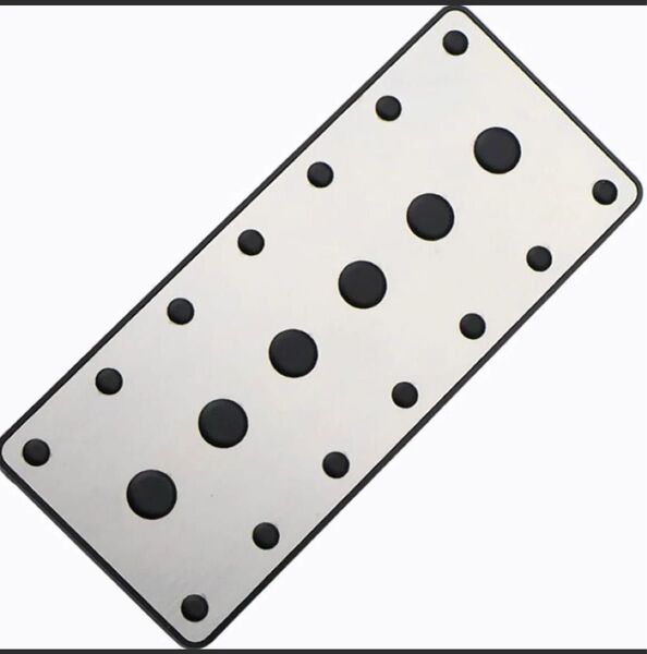 汎用 ステンレス フットレスト ペダルカバー シルバー 丸型滑り止めデザイン 9cm×21cm 新品