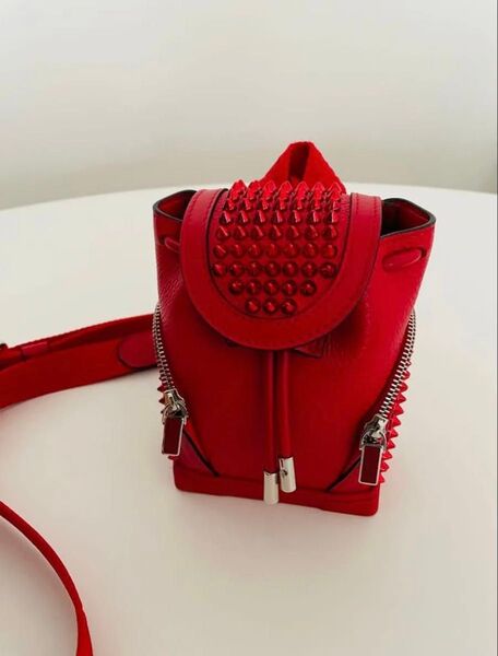 最終価格!未使用!早い者勝ち!クリスチャンルブタン EXPLORAFUNK KEYRING CALリュック型ショルダーバッグ