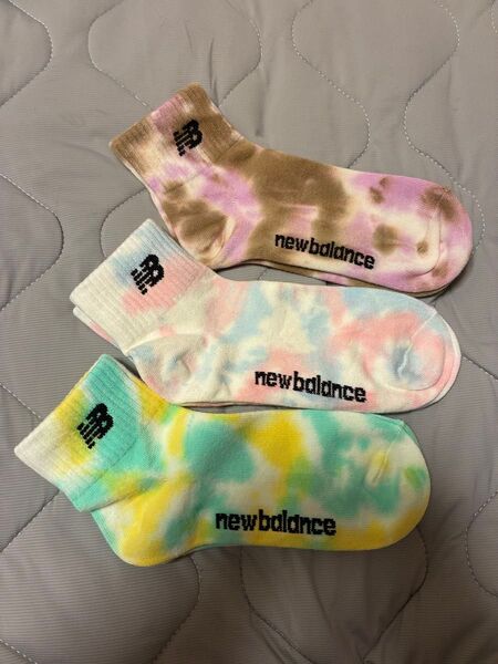 ニューバランス 靴下 新品 3枚組 23〜25 NB ダイダイ柄 ソックス