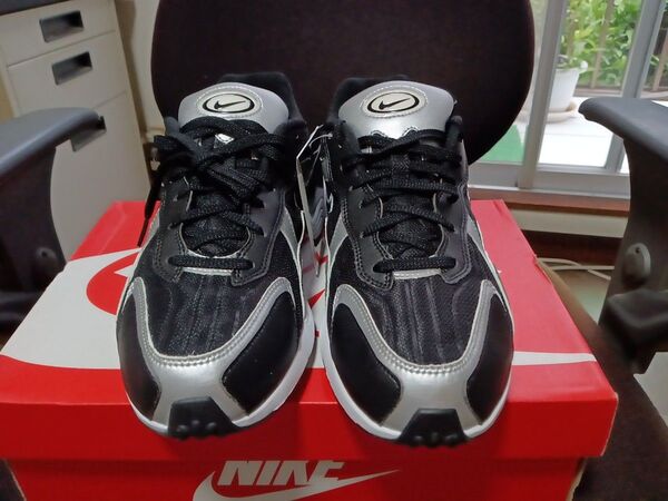 NIKE AIR MAX ズームアルファ 28.5cm ブラック/シルバー