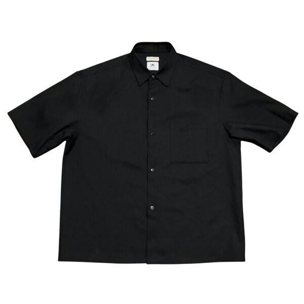 BEAUTY&YOUTH UNITED ARROWS ビューティアンドユースユナイテッドアローズ KOMATSUの半袖シャツ 黒