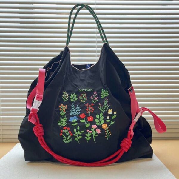 刺繍トートバッグ 、エコバッグ、ショルダーストラップ付き