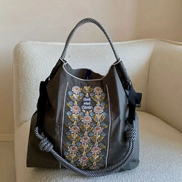 刺繍ナイロントートバッグ、エコバッグ、ショルダーストラップ付き