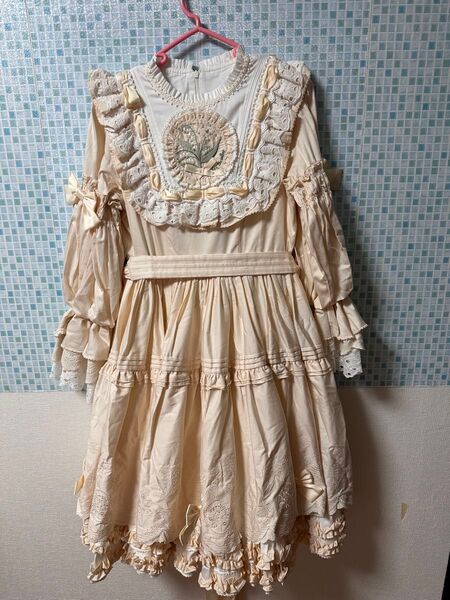 ブラウス ワンピース風 レース 刺繍 ベージュ ロリータ