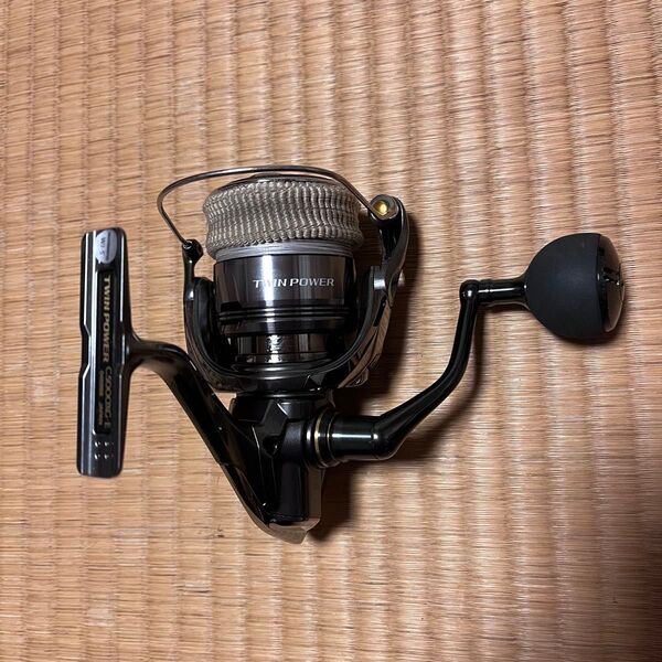 シマノ 24 ツインパワー C5000XG TWINPOWER 汎用リール C5000番 ライトショアジギング等