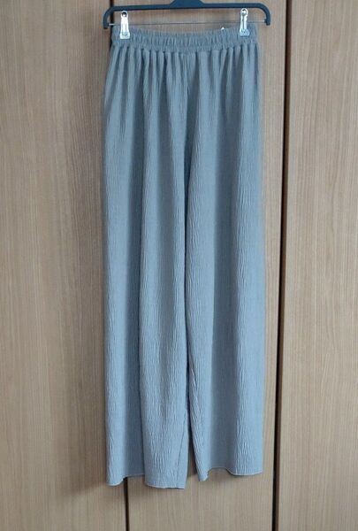 プリーツパンツ ワイドパンツ