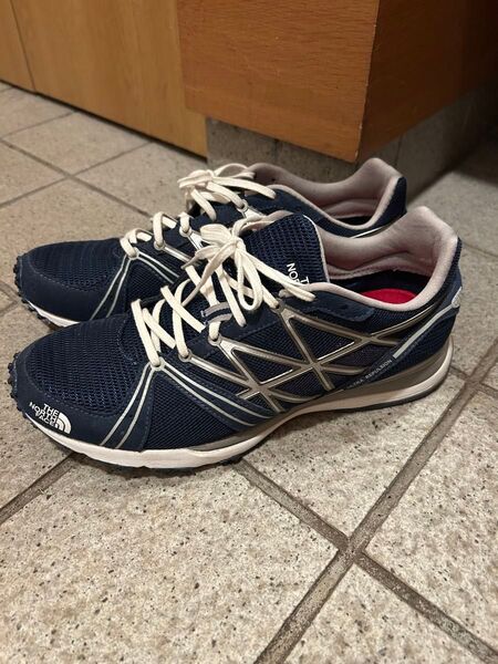 ノースフェイス スニーカー 26.5cm ランニングシューズ