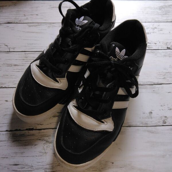 adidas RIVALRY オールレザー 26.5cm ブラック×ホワイト