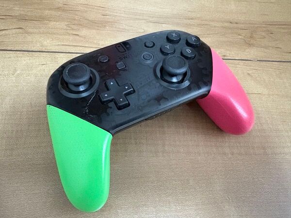 Nintendo Switch Proコントローラー スプラトゥーン2エディション