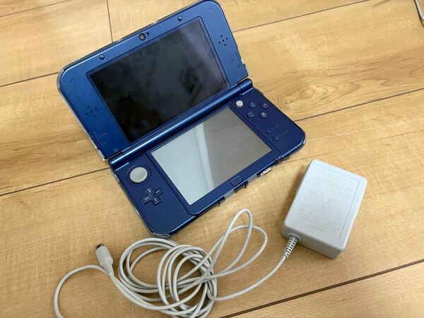 ニンテンドー3DS LL 本体 充電器付き メタリックブルー