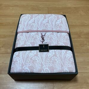 イブサンローラン キルトケット 2211-1650 P 肌掛け布団 寝具