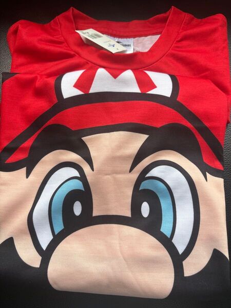 ユニバーサルのマリオのTシャツ 半袖