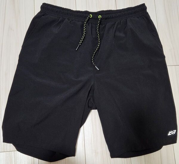 ショートパンツ ブラック Lサイズ 夏 アクティブギア