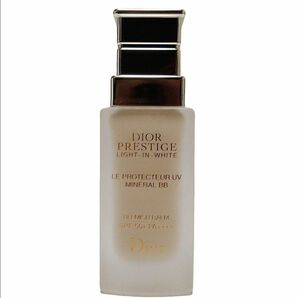 Dior プレステージ ホワイト ル プロテクター UV ミネラル BB 00