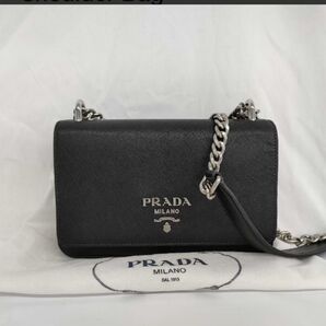 PRADA ショルダーバッグ