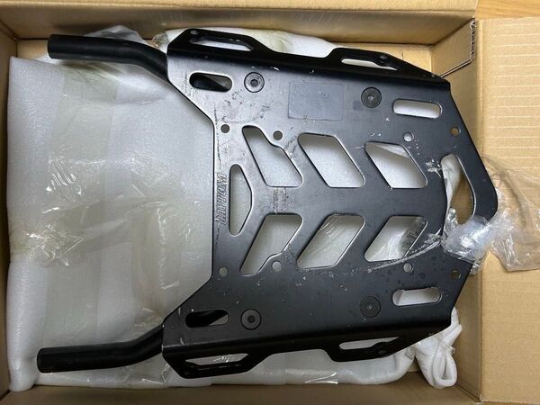 CB1300 SC54用Daytonaマルチウイングリアキャリア