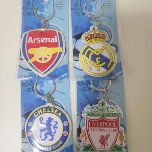4点セット!サッカー チーム アーセナル チェルシー リヴァプール レアル・マドリード エンブレム キーホルダー