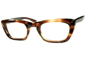 一流ハイグレードBASIC 1960s USA製 デッド AMERICAN OPTICAL アメリカンオプティカル AO 肉厚KEYHOLEウェリントン size48/24 AMBER a7480