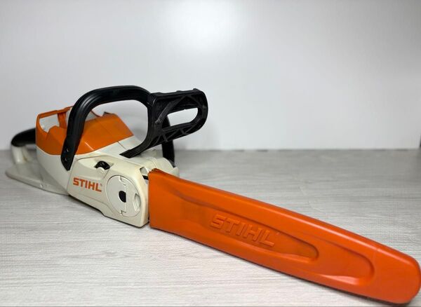 中古【STIHL】バッテリーチェンソー MSA120C