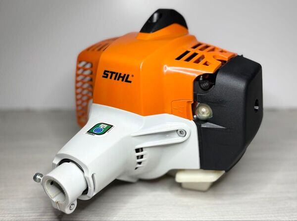 【STIHL】刈払機 FS23 エンジン 新品未使用