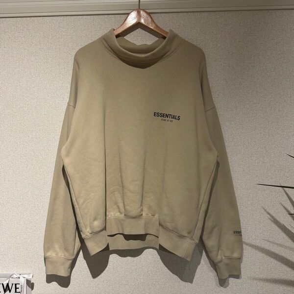 【FEAR OF GOD】ESSENTIALS タートルネックトレーナー