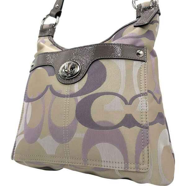 COACH コーチ ショルダーバッグ キャンバス シグネチャー ターンロック