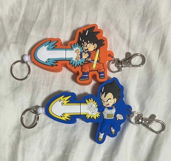 ドラゴンボール 伸びるリールラバー キーホルダー 悟空 ベジータ ストラップ マスコット