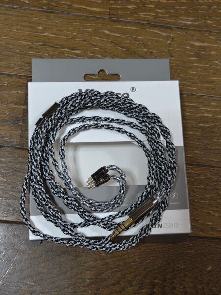 Yongse Venom 2pin 4.4mm バランスケーブル