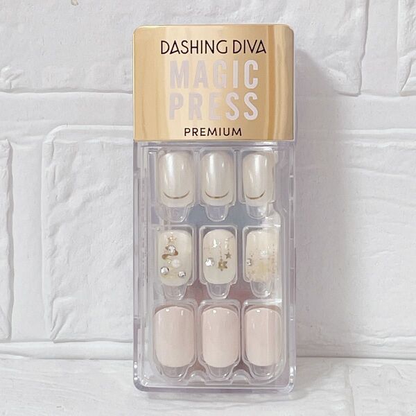 【匿名配送】DASHINGDIVA ダッシングディバ マジックプレス ソフトホワイト