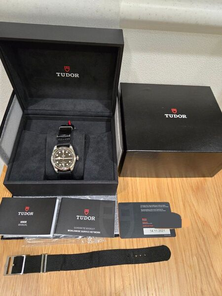 TUDOR BLACK BAY ONE36 チューダー ブラックベイ 36ミリ