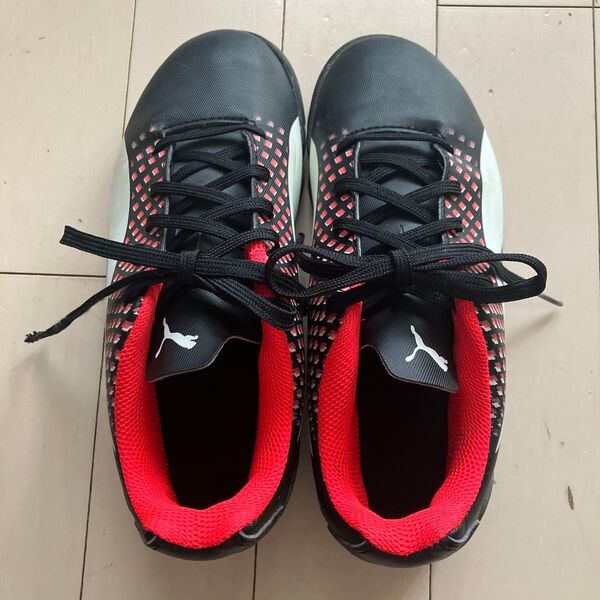 PUMA サッカーシューズ21㎝