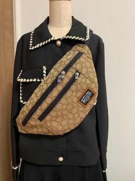 ハンドメイド ボディバッグ