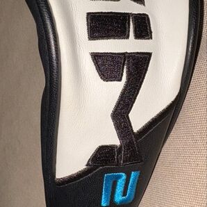 美品:TaylorMade SIM2 ユーティリティ用ヘッドカバー テーラーメイド