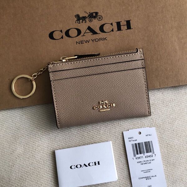 新品 COACH コーチ 定価17,600円 レザー コイン パス IDケース キーリング付き 財布