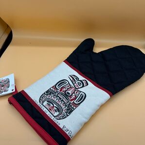 新品 CHILDREN OF THE RAVEN 鍋つかみ Bill Reid ネイティブ柄ミトン キッチンミトン 未使用