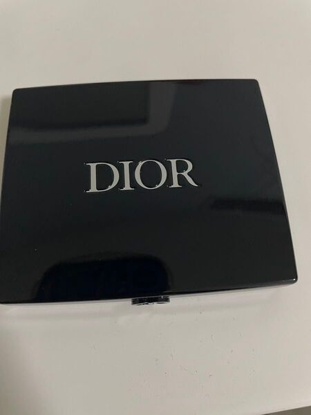 Dior サンク クルール649NUDEDRESS ディオール アイシャドウ