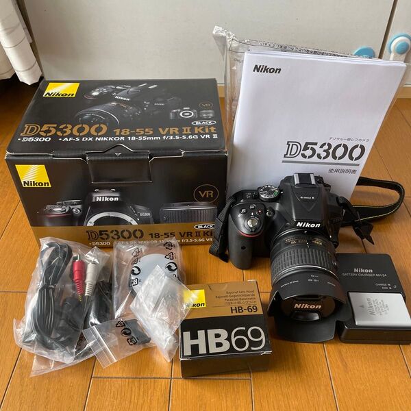 Nikon D5300 ズームキット AF-S 18-55mm F3.5-5.6G レンズ付き