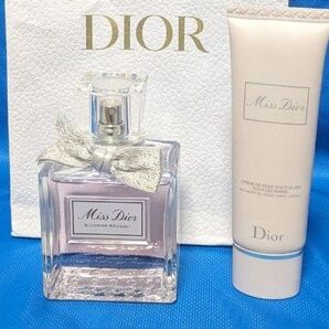 ◎最終価格【ほぼ満量】Miss Diorブルーミングブーケ100ml +ハンドクリーム50ml