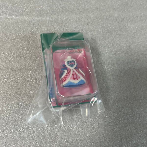 オシャレ魔女 ラブ and ベリー ブリスタードレスチャーム スイートエプロン ガチャ カプセルトイ キーホルダー