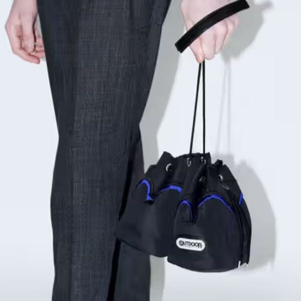 TOGA ×OUTDOOR PRODUCTS Drawstring bag web限定カラー 完売商品 グリーン レッド