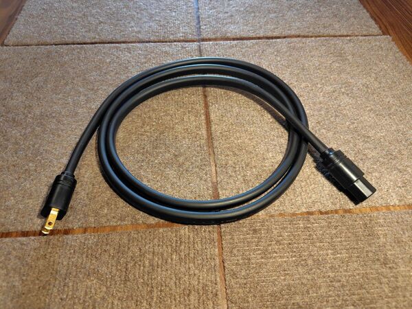 LUXMAN JPA-15000 (1.8m) 電源ケーブル
