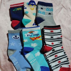 【新品未使用品】キッズソックス 靴下 6足セット 3〜5歳用 滑り止め 男の子 プレゼント たくさん まとめ売り 大量 おしゃれ②