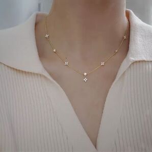 【オススメ】フラワーczダイヤ ネックレス 金属アレルギーシルバー925