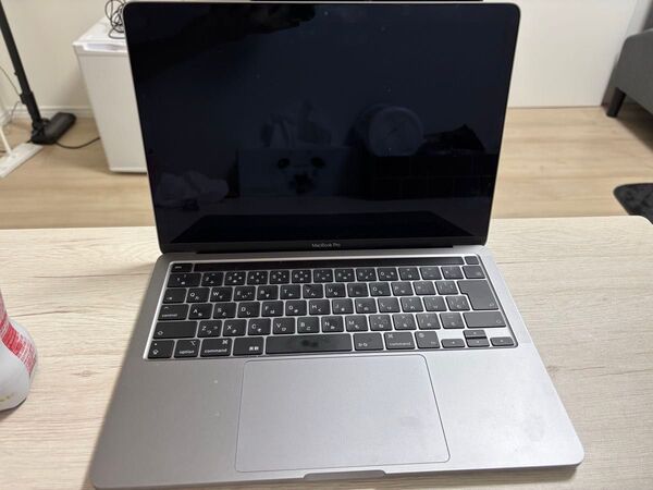MacBook pro 2022 13インチ M2 8GB 256GB